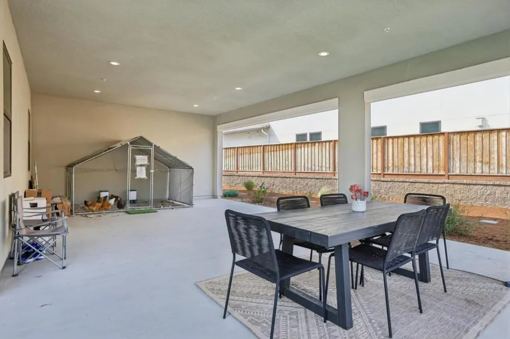 18471 Corte Zapala Morgan Hill, CA 95037