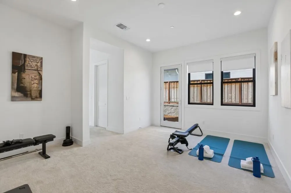 18471 Corte Zapala Morgan Hill, CA 95037
