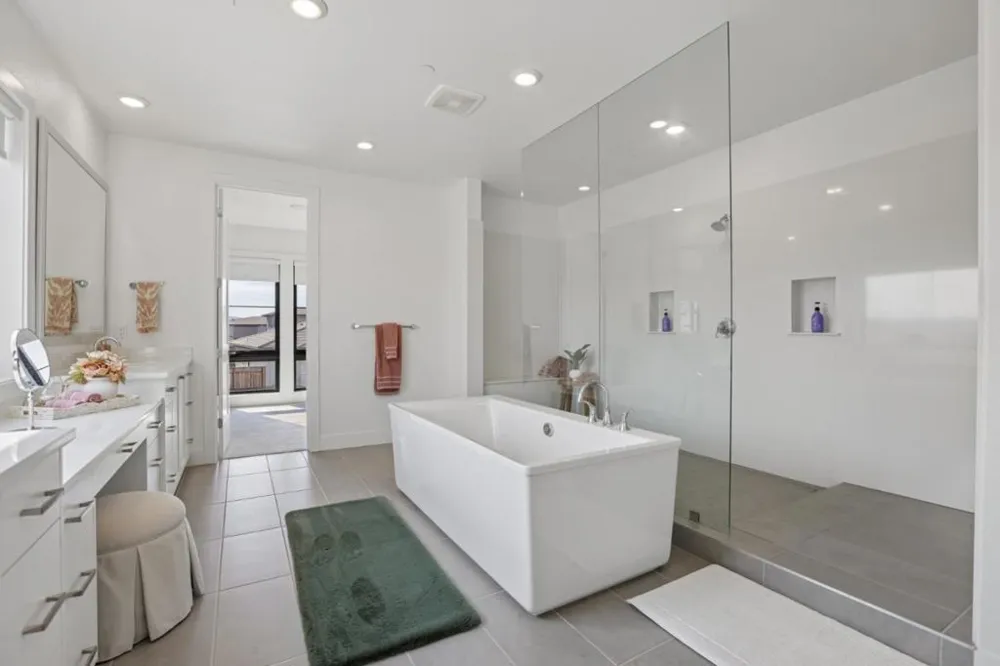 18471 Corte Zapala Morgan Hill, CA 95037