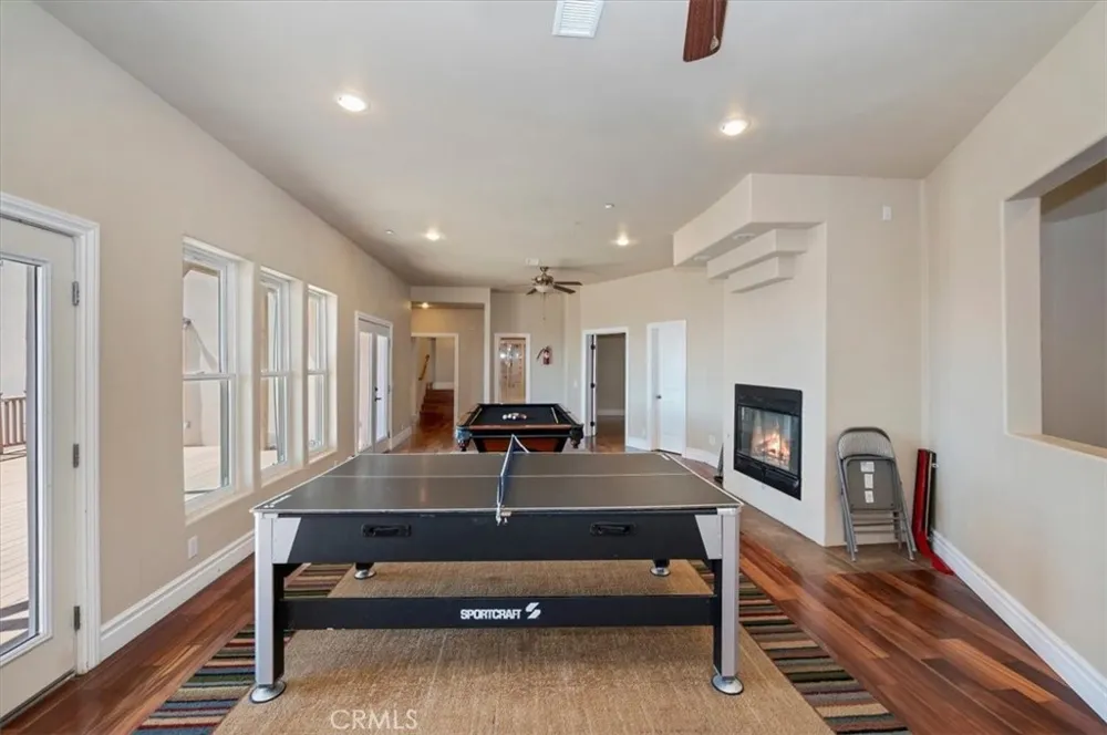 30607 Ferndale Running Springs, CA 92382