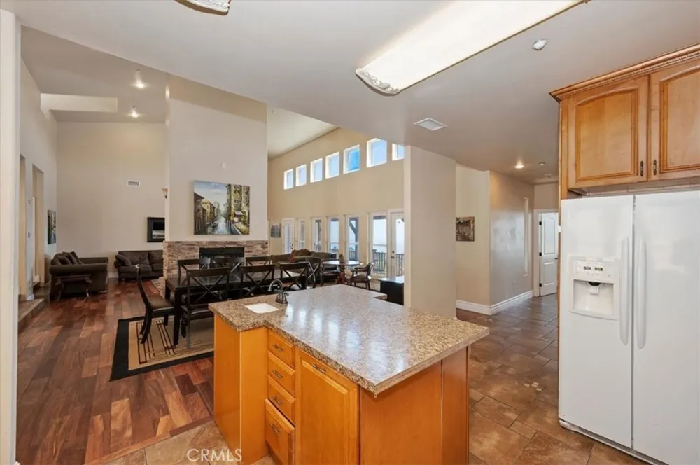 30607 Ferndale Running Springs, CA 92382
