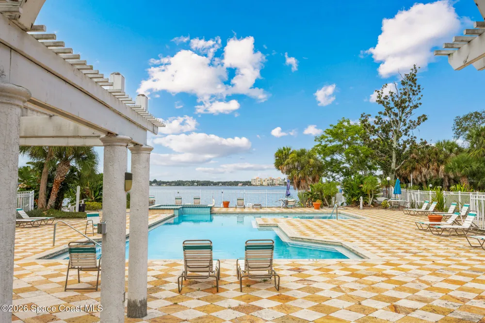 225 S Tropical Trail #624 Merritt Island, FL 32952