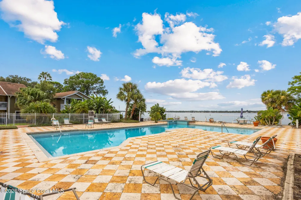 225 S Tropical Trail #624 Merritt Island, FL 32952