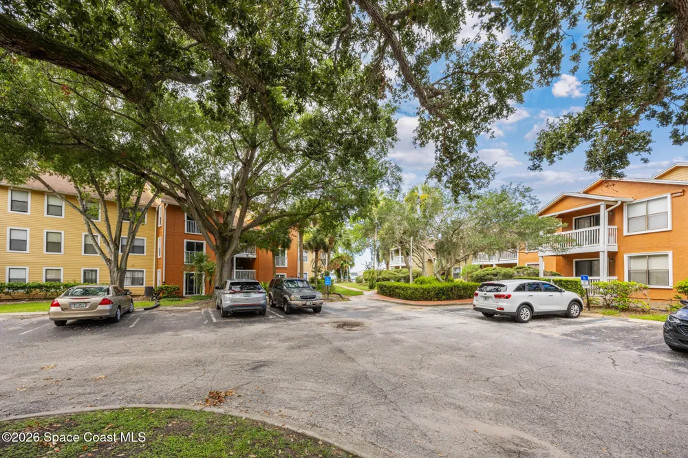 225 S Tropical Trail #624 Merritt Island, FL 32952