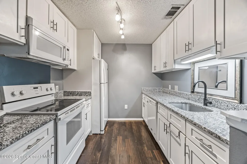 225 S Tropical Trail #624 Merritt Island, FL 32952