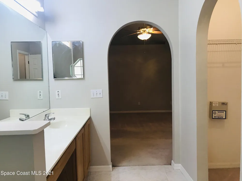 2205 Myla Lane Melbourne, FL 32935
