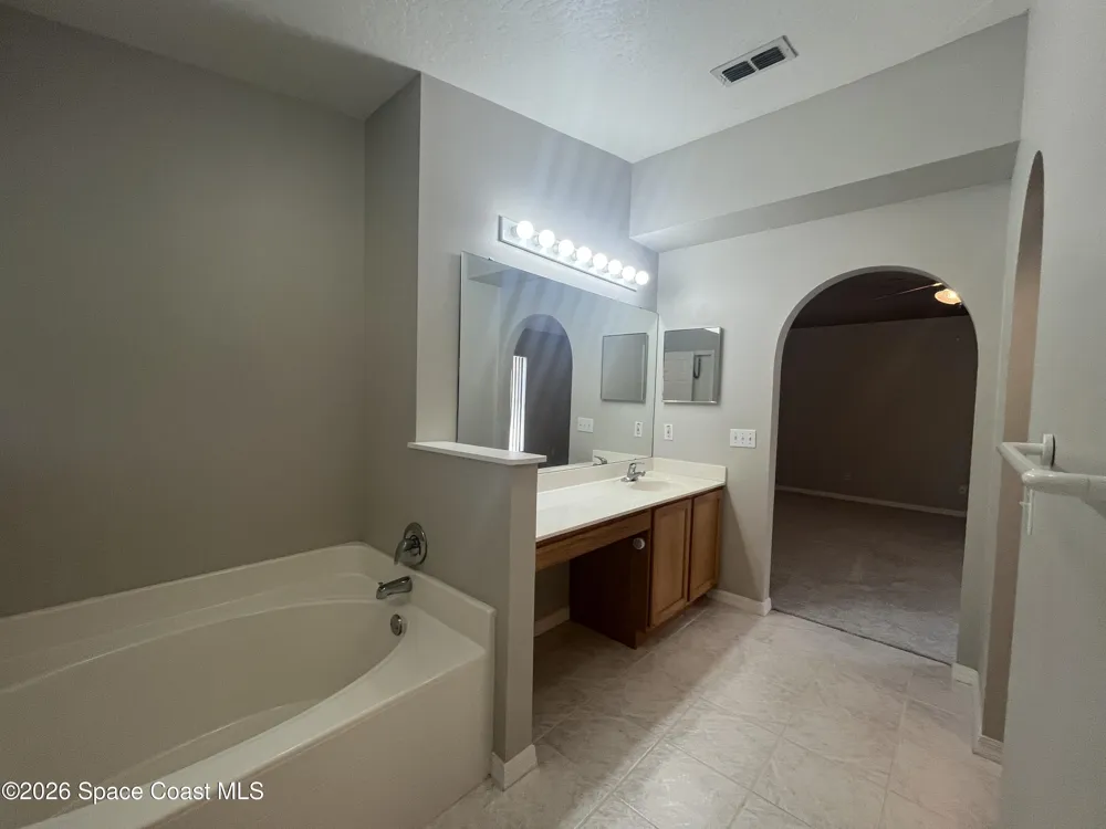 2205 Myla Lane Melbourne, FL 32935