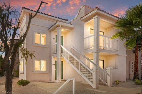 1948 Las Palmas Lane #279
