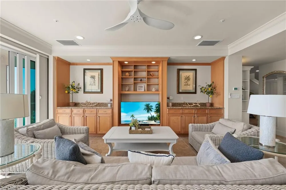 1071 S Seas Plantation Road Captiva, FL 33924
