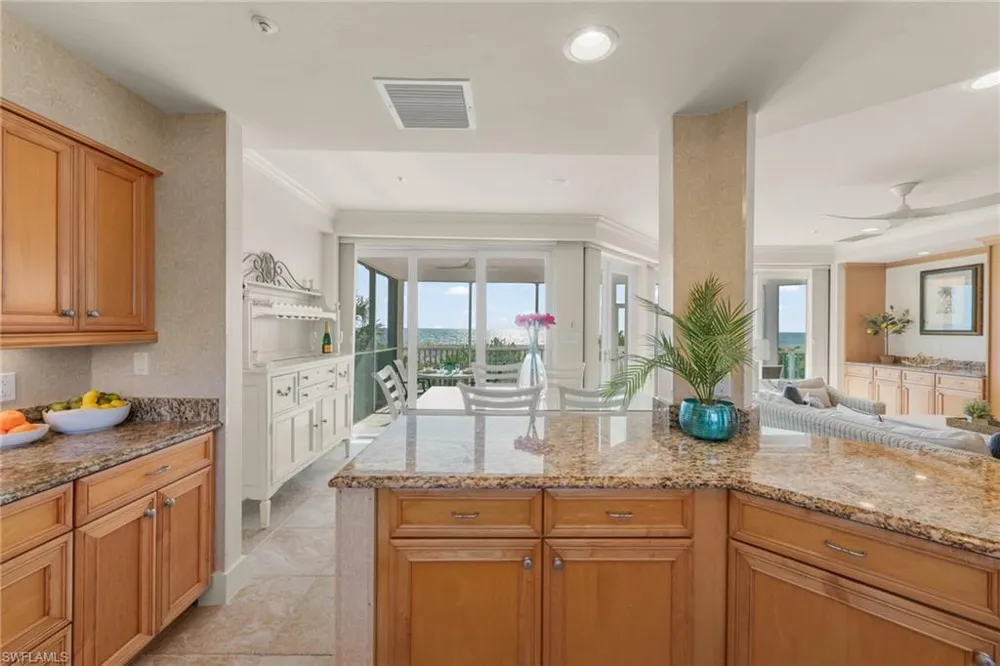 1071 S Seas Plantation Road Captiva, FL 33924