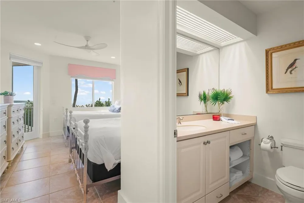 1071 S Seas Plantation Road Captiva, FL 33924