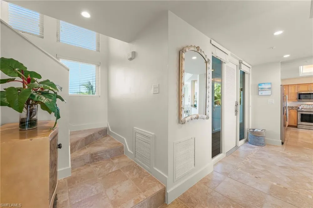 1071 S Seas Plantation Road Captiva, FL 33924