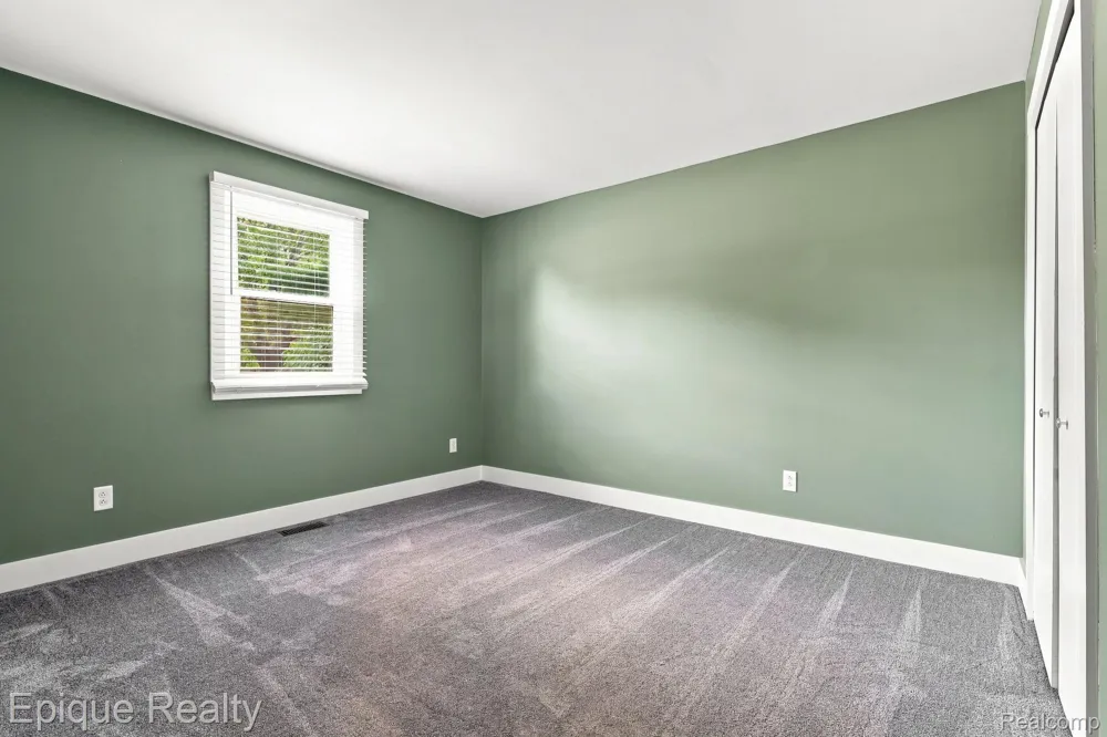 4608 Huntington Drive Port Huron Charter Township, MI 48060