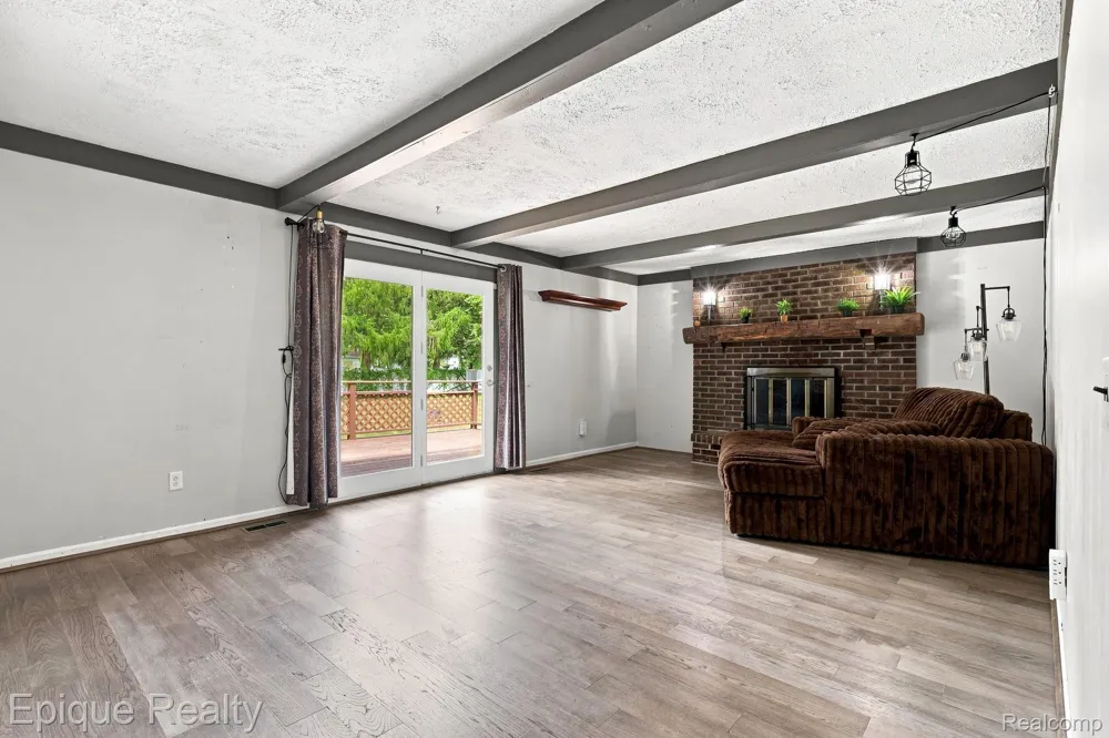 4608 Huntington Drive Port Huron Charter Township, MI 48060