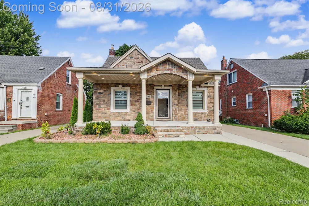 546 Nightingale Street Dearborn City, MI 48128