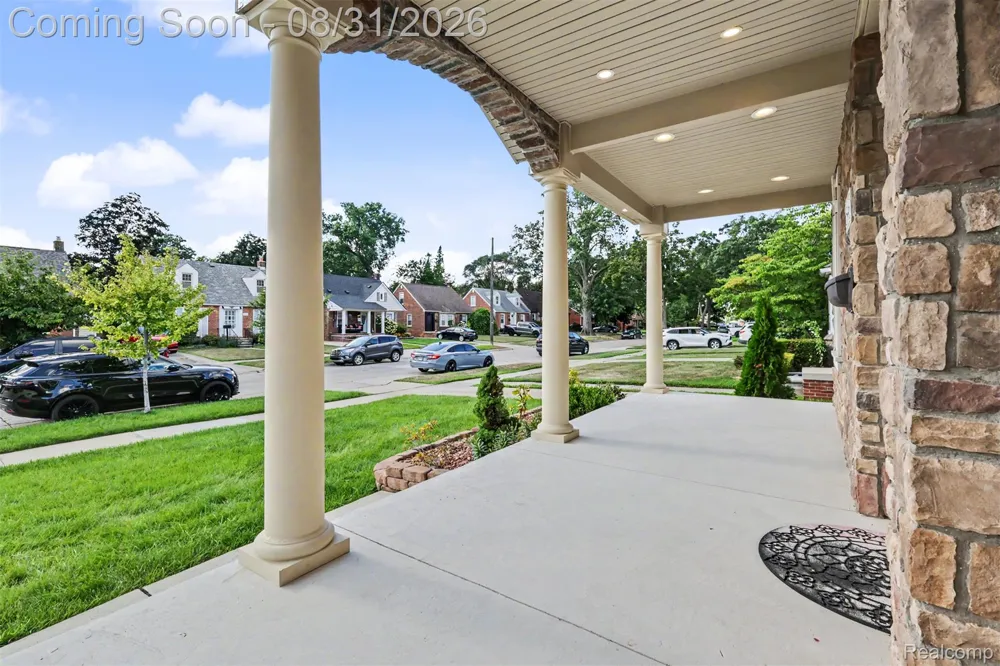 546 Nightingale Street Dearborn City, MI 48128