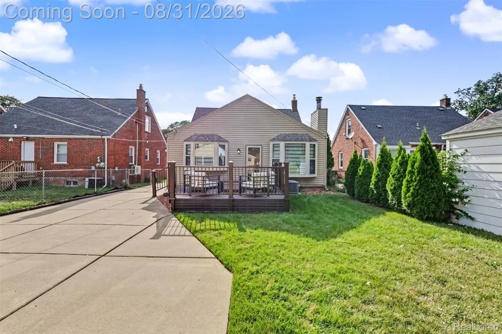 546 Nightingale Street Dearborn City, MI 48128
