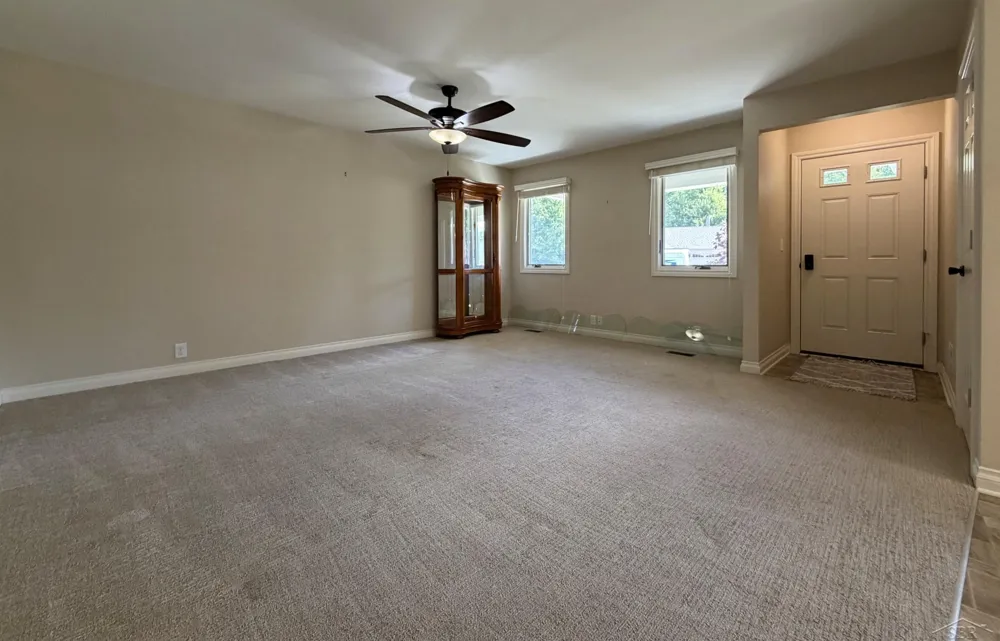 11469 Windmill Pointe Point Vienna Charter Township, MI 48420