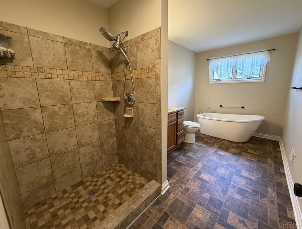 11469 Windmill Pointe Point Vienna Charter Township, MI 48420