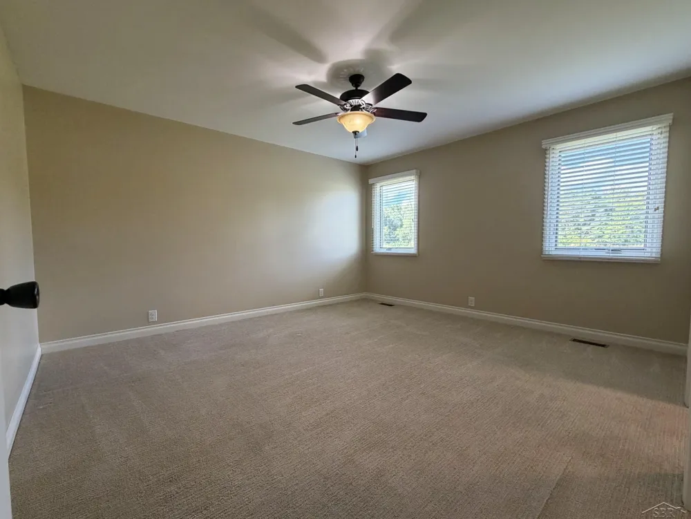 11469 Windmill Pointe Point Vienna Charter Township, MI 48420