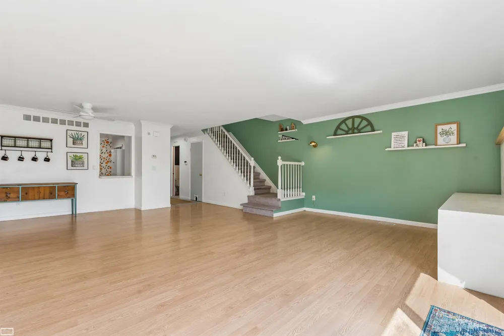 698 Tennyson Court Rochester Hills City, MI 48307