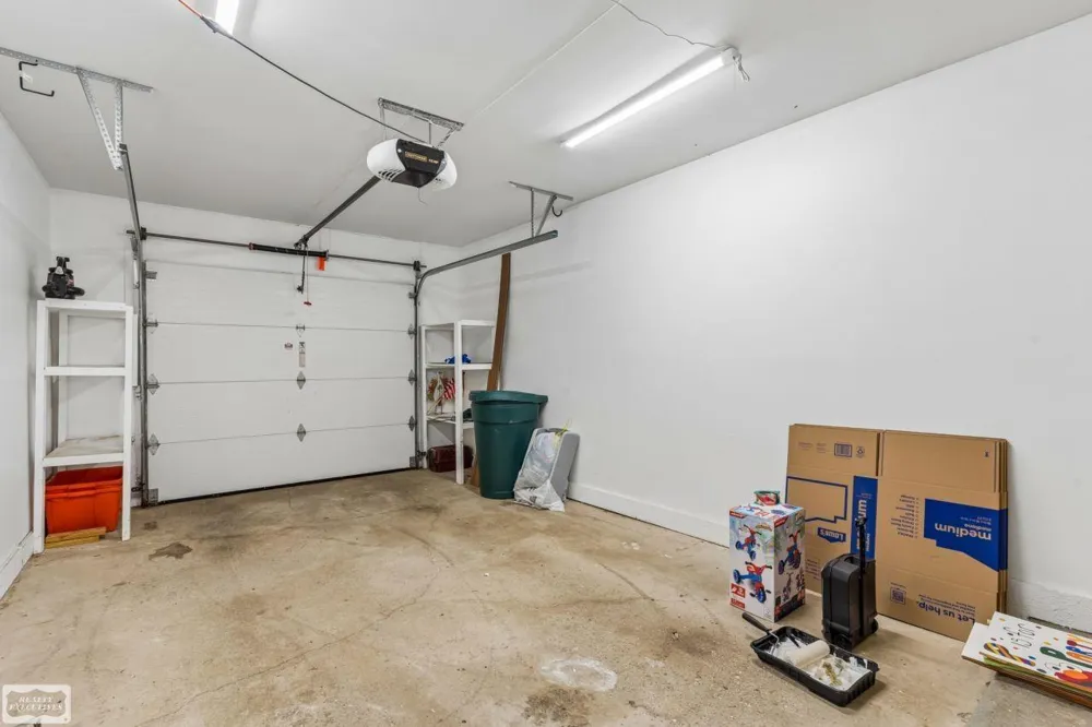 698 Tennyson Court Rochester Hills City, MI 48307