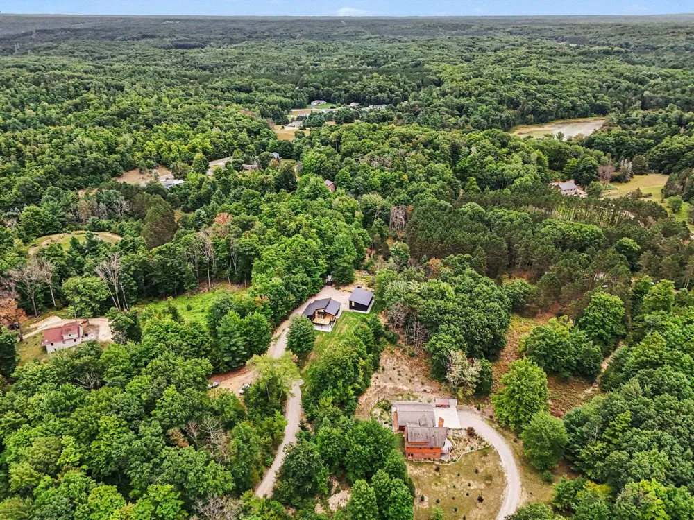5228 Hanna Road Whitewater Township, MI 49690