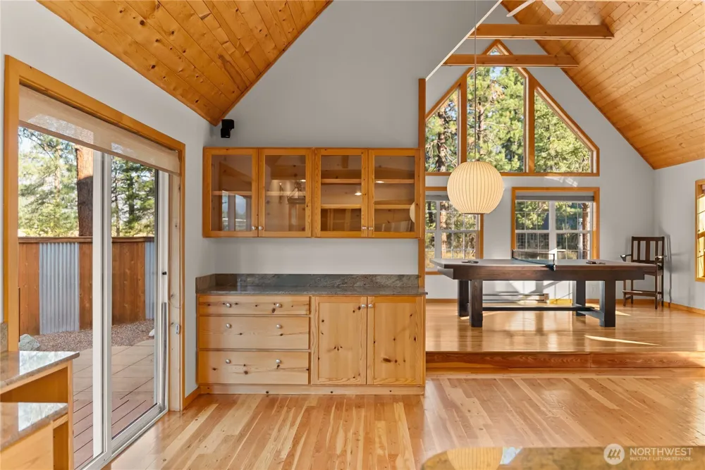 9 Deer Run Loop Road Winthrop, WA 98856