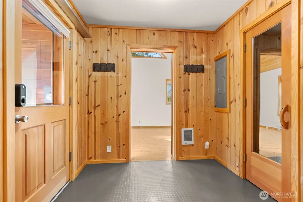 9 Deer Run Loop Road Winthrop, WA 98856