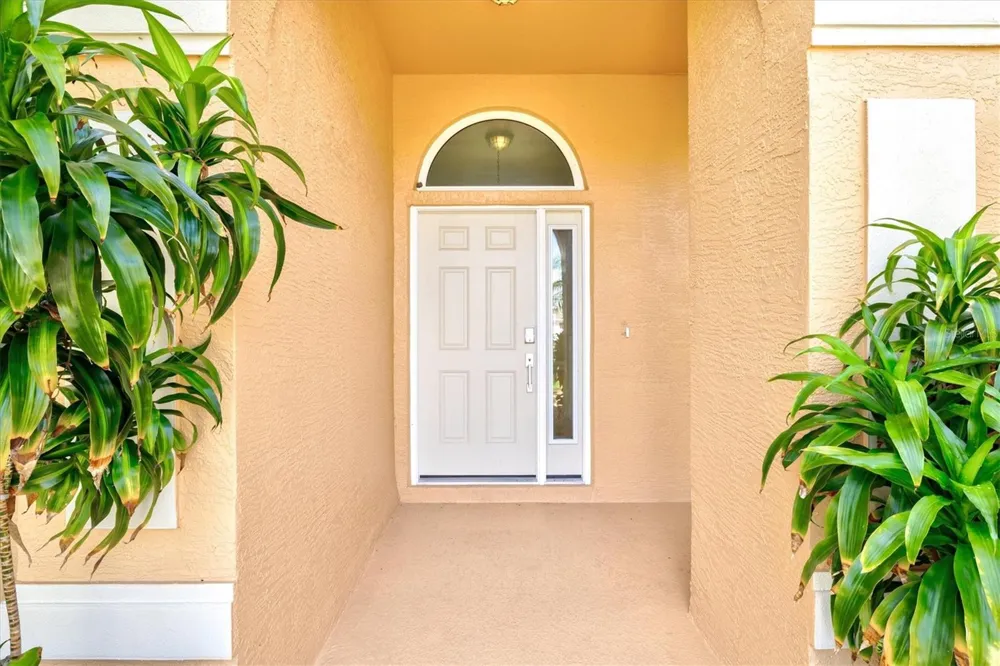 203 LAKE VICTORIA COURT Englewood, FL 34223