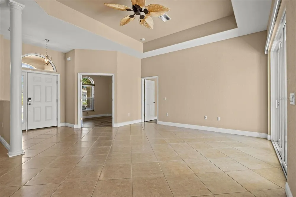 203 LAKE VICTORIA COURT Englewood, FL 34223
