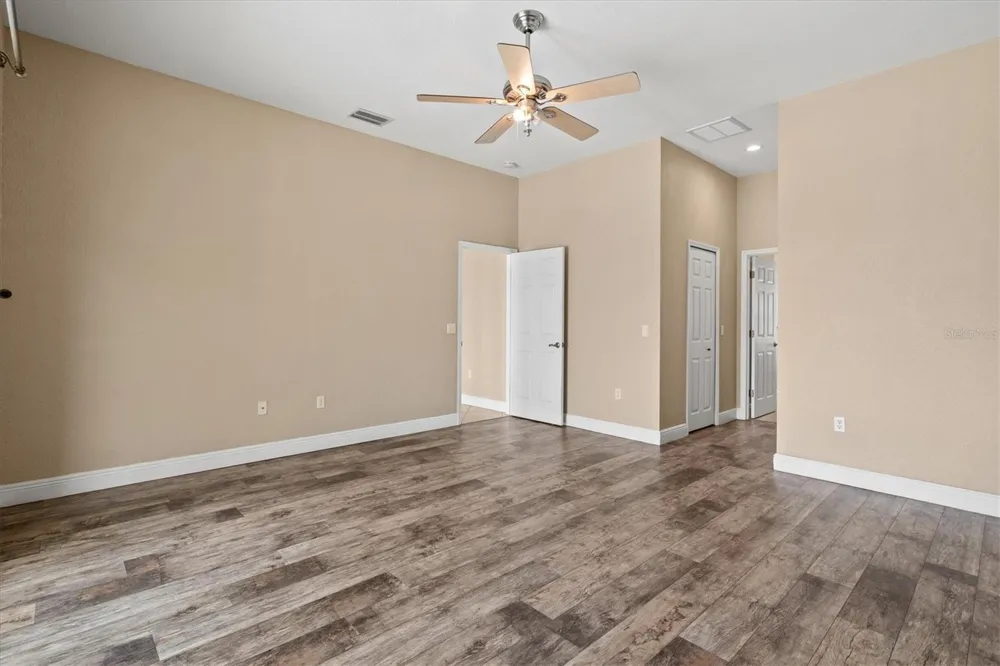 203 LAKE VICTORIA COURT Englewood, FL 34223