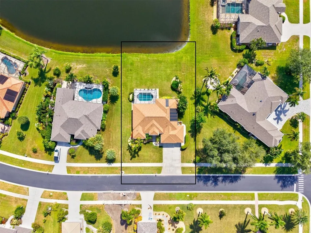 203 LAKE VICTORIA COURT Englewood, FL 34223