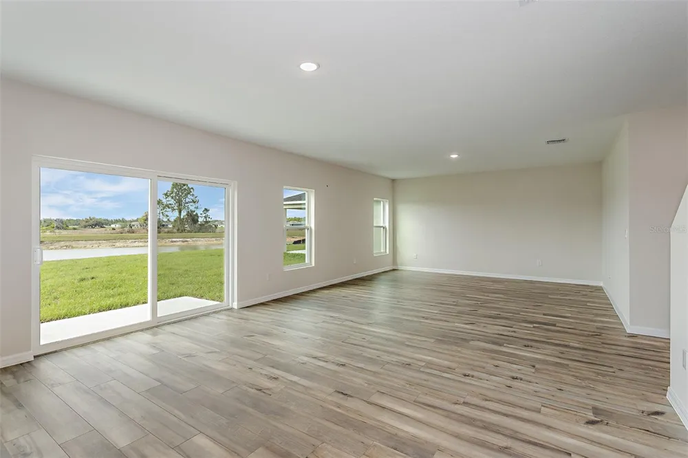 36715 THORNHEDGE DRIVE Zephyrhills, FL 33541
