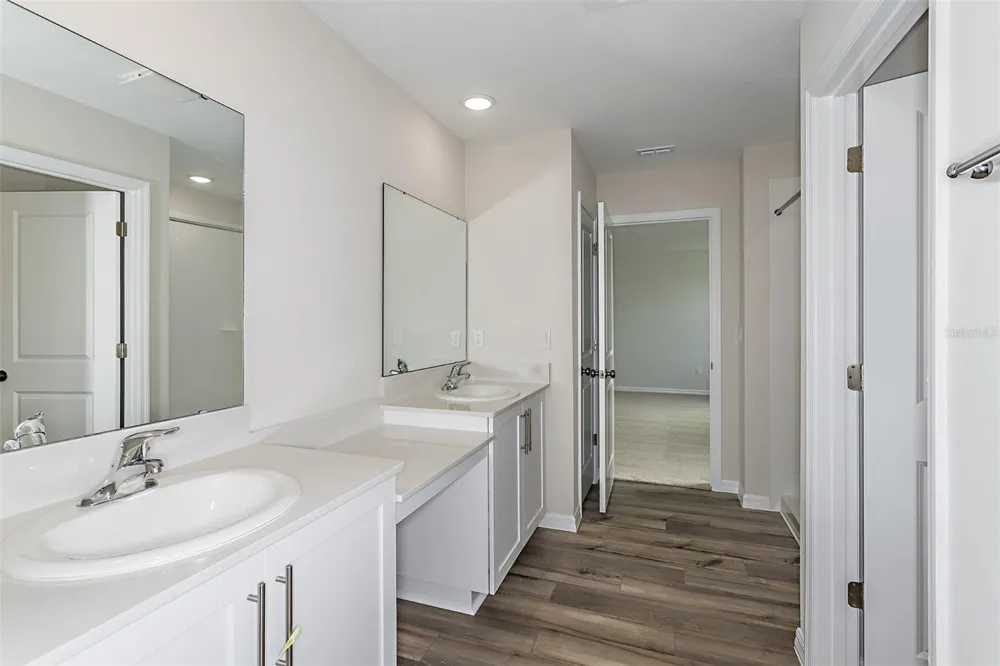 36715 THORNHEDGE DRIVE Zephyrhills, FL 33541