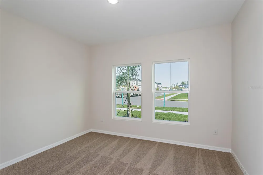 36715 THORNHEDGE DRIVE Zephyrhills, FL 33541