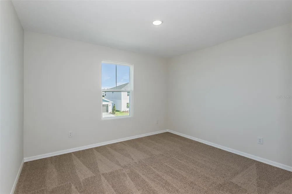 36715 THORNHEDGE DRIVE Zephyrhills, FL 33541