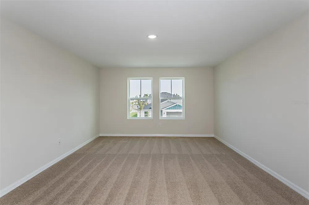 36715 THORNHEDGE DRIVE Zephyrhills, FL 33541