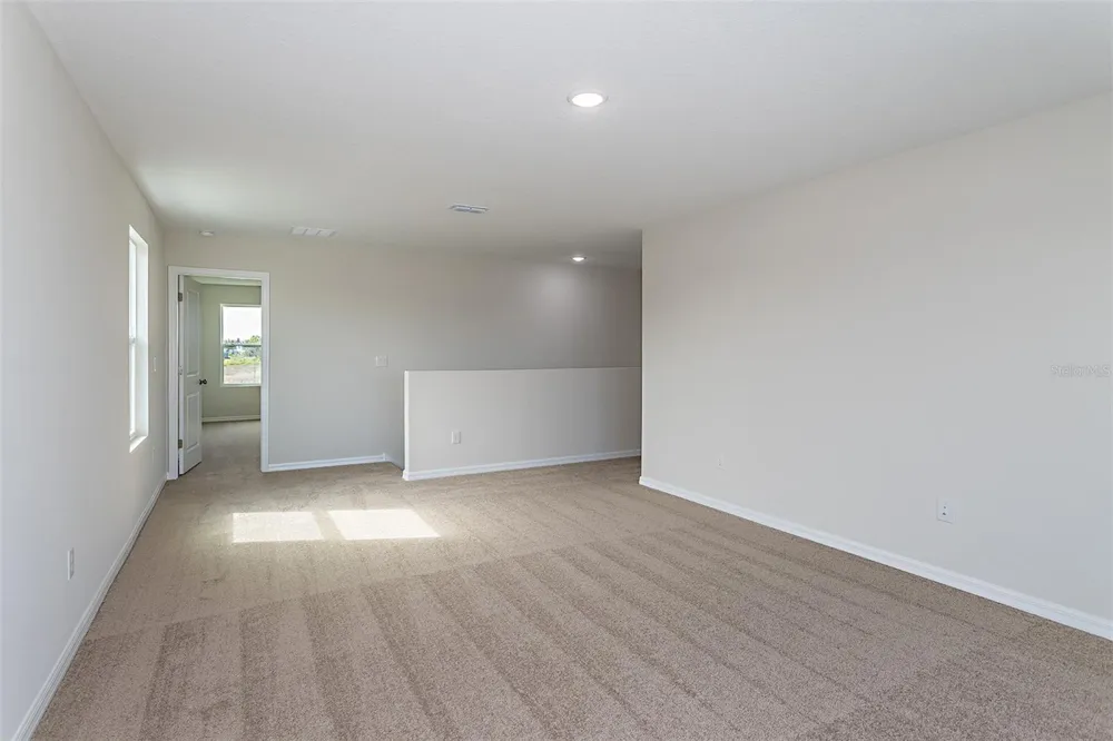 36715 THORNHEDGE DRIVE Zephyrhills, FL 33541
