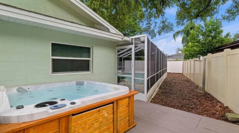 4411 15TH STREET St Petersburg, FL 33703