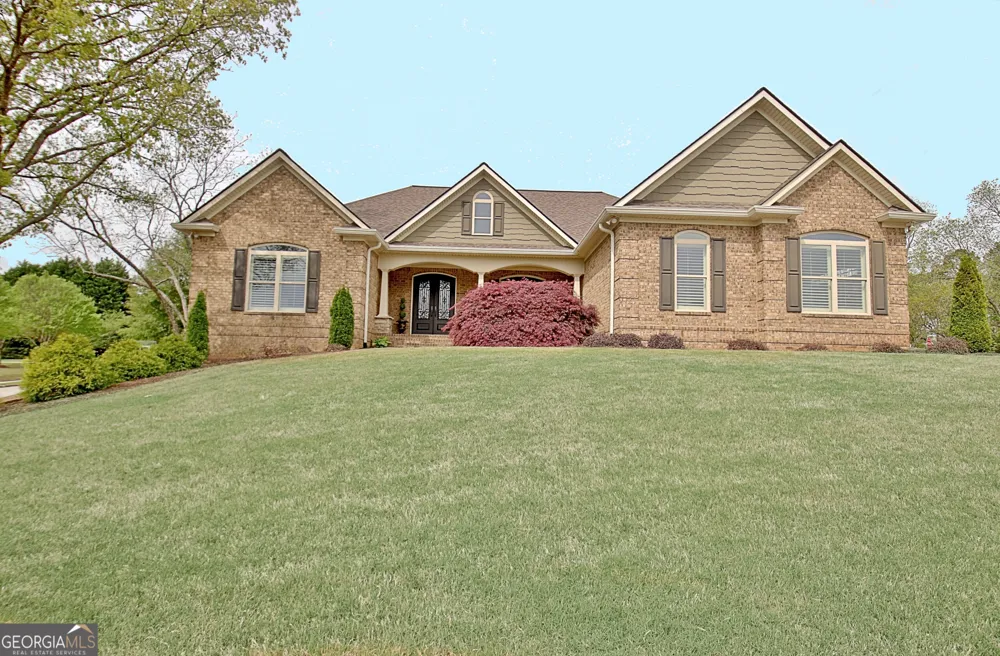 100 Wickham DR Tyrone, GA 30290