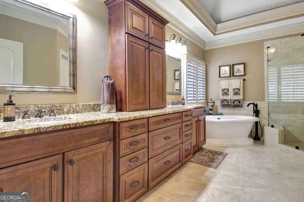 100 Wickham DR Tyrone, GA 30290
