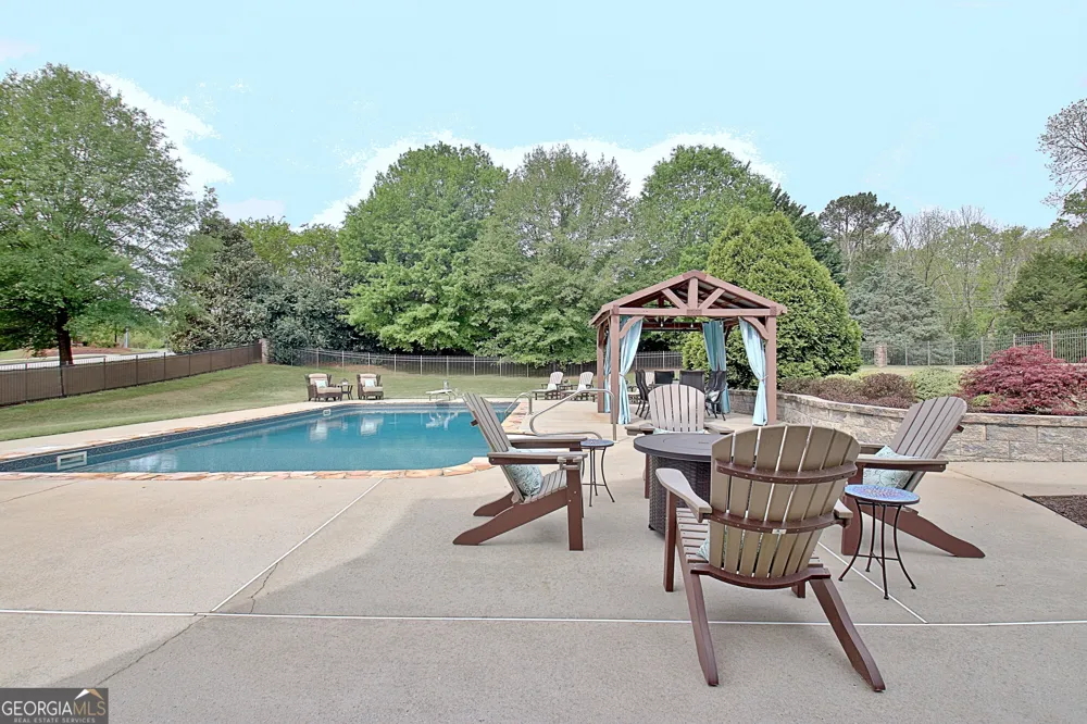 100 Wickham DR Tyrone, GA 30290
