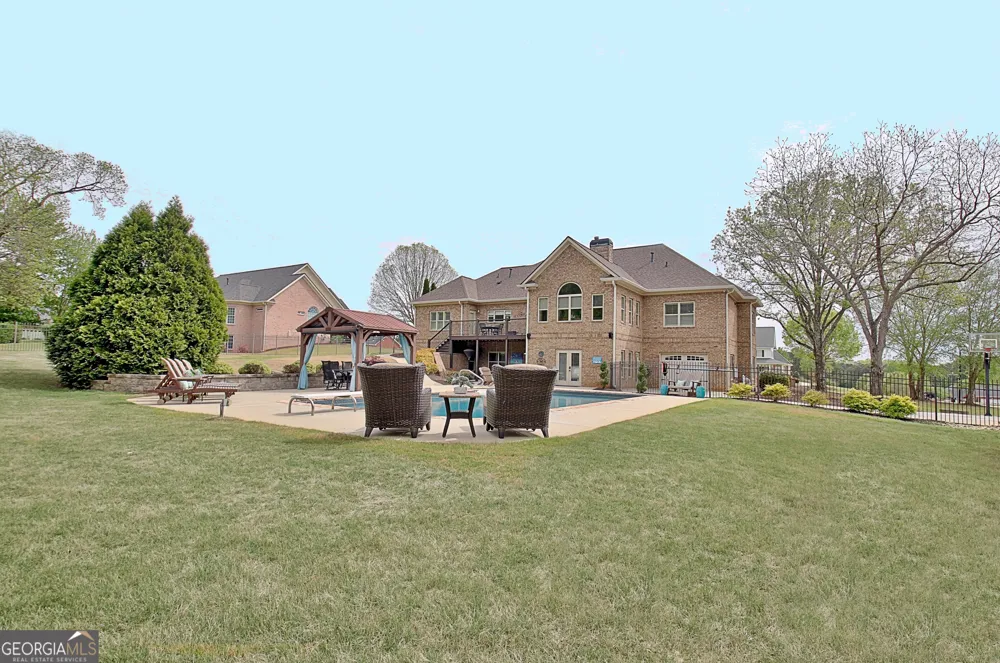 100 Wickham DR Tyrone, GA 30290