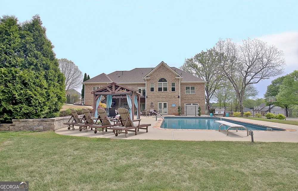 100 Wickham DR Tyrone, GA 30290