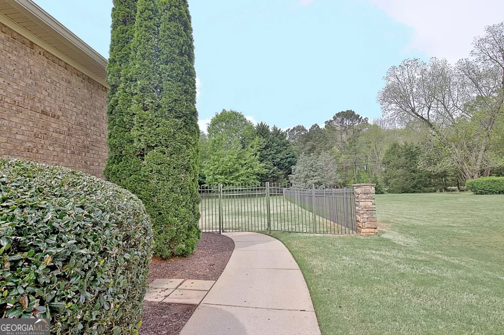 100 Wickham DR Tyrone, GA 30290