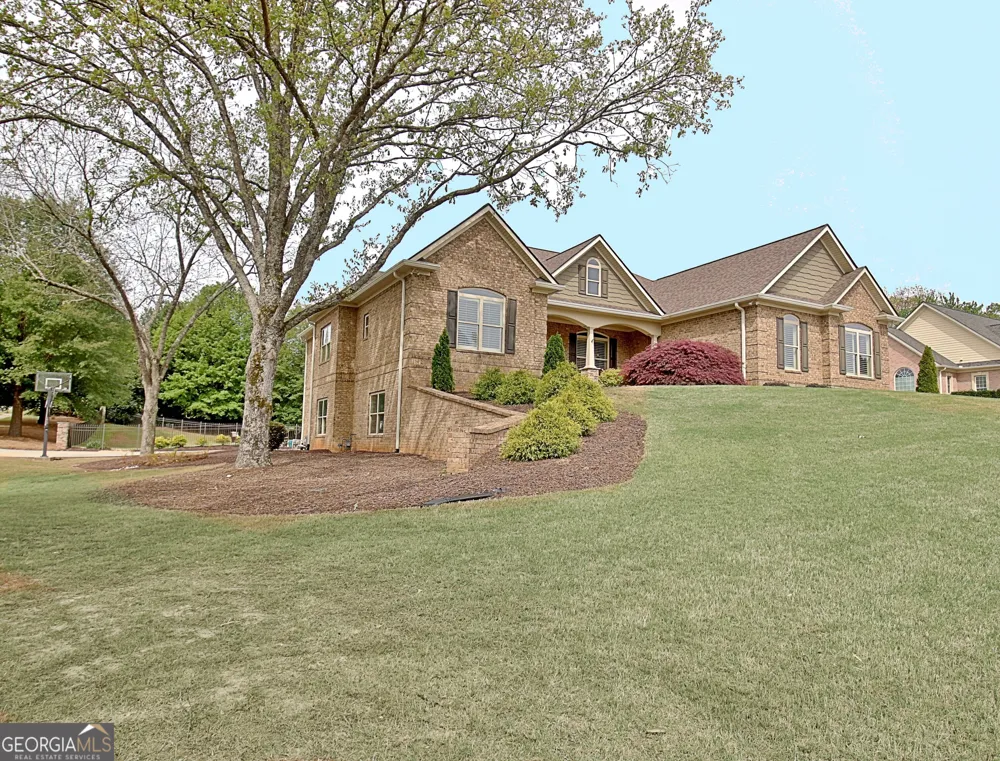 100 Wickham DR Tyrone, GA 30290
