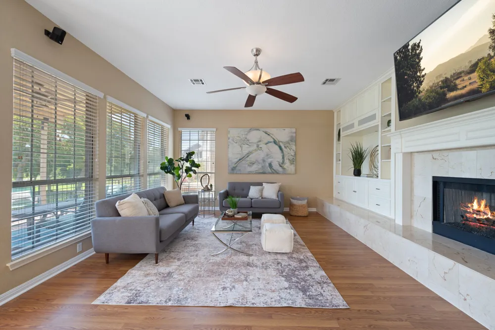2007 Golden Bear Drive Round Rock, TX 78664