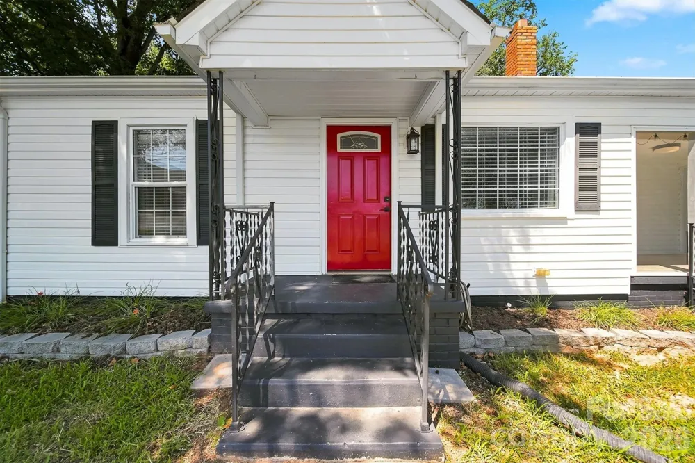 3226 Anderson Street Claremont, NC 28610