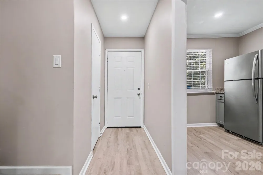 3322 Heathstead Place Charlotte, NC 28210